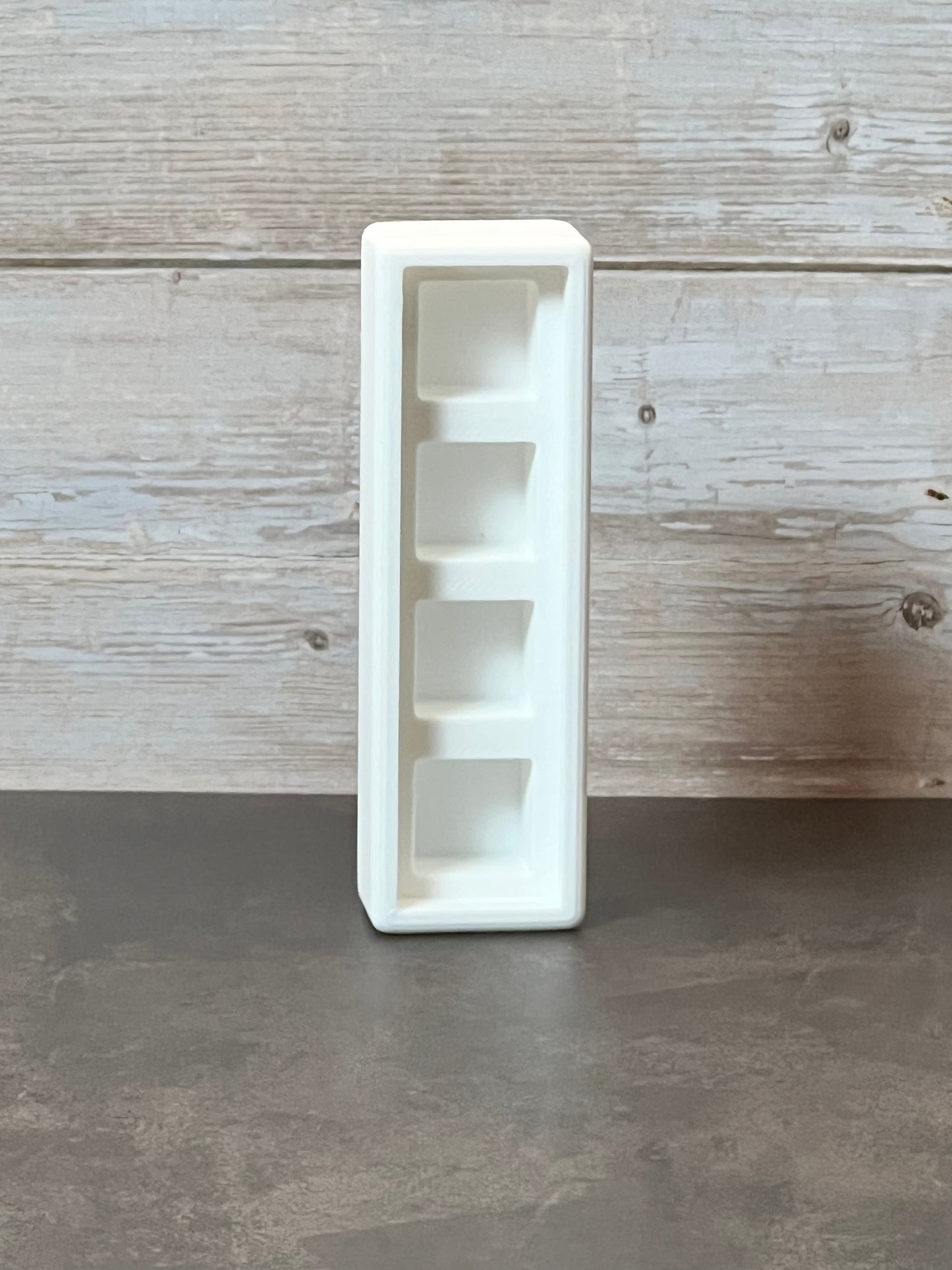 White Fidgets