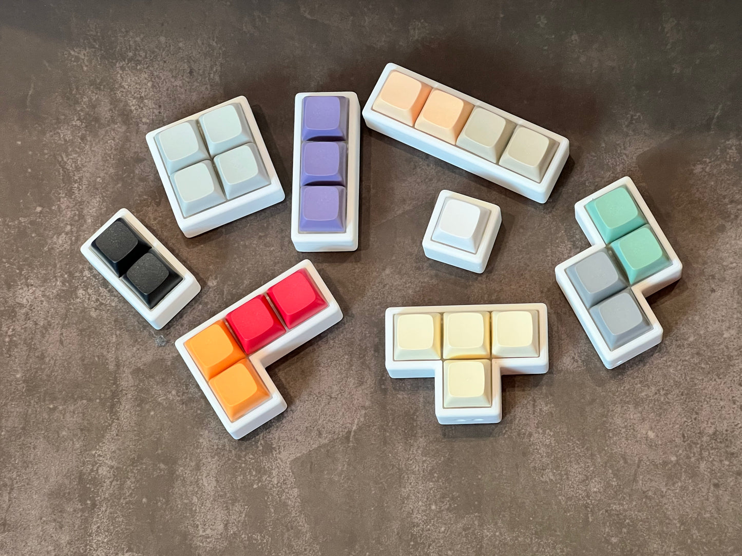 White Fidgets