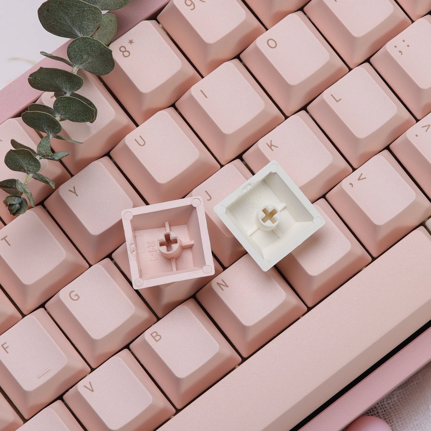 Strawberry Cake Rabbit Cherry Profile Keycaps Set